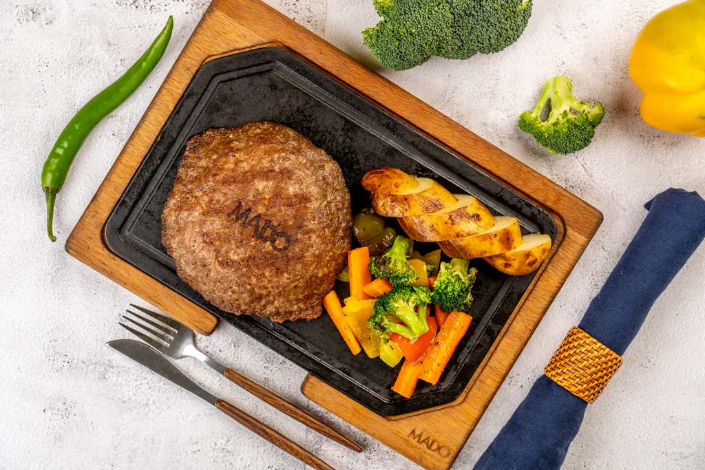 Kofta with Cheese